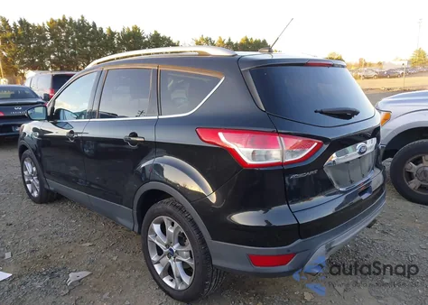 2015 Ford Escape Titanium из США, поврежденный, VIN 1FMCU9J96FUB23219